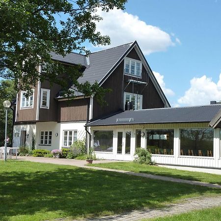 Hotell Sjoevillan Upplands-Väsby 외부 사진
