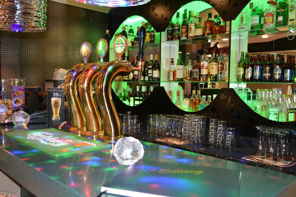 Hotell Sjoevillan Upplands-Väsby 외부 사진