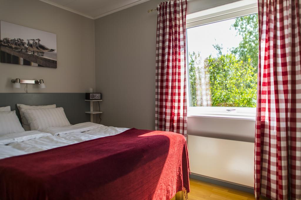 Hotell Sjoevillan Upplands-Väsby 외부 사진