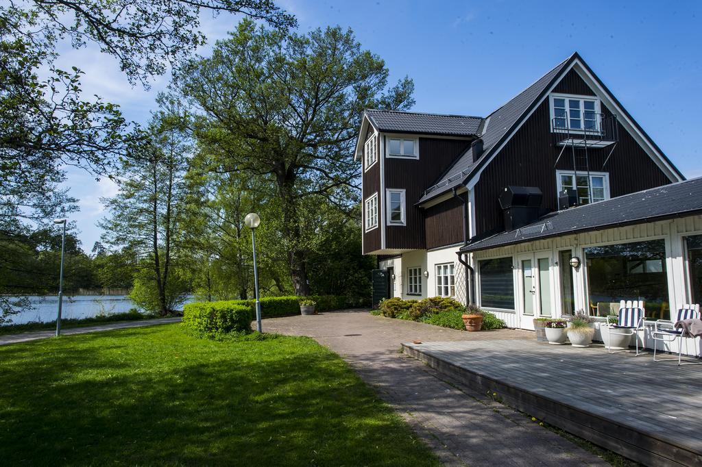 Hotell Sjoevillan Upplands-Väsby 외부 사진
