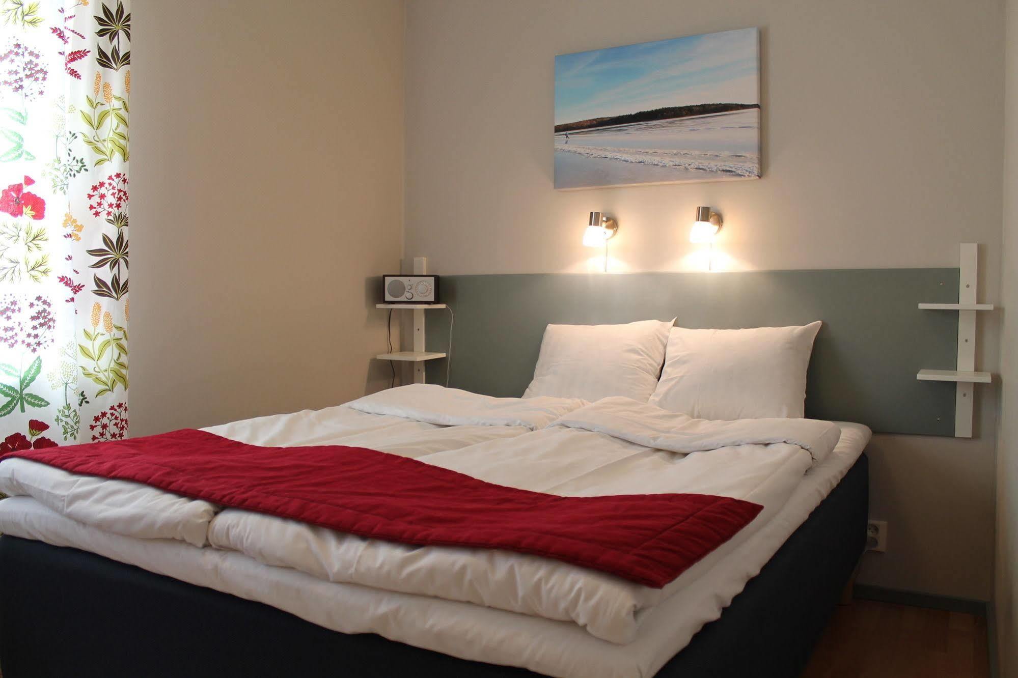 Hotell Sjoevillan Upplands-Väsby 외부 사진